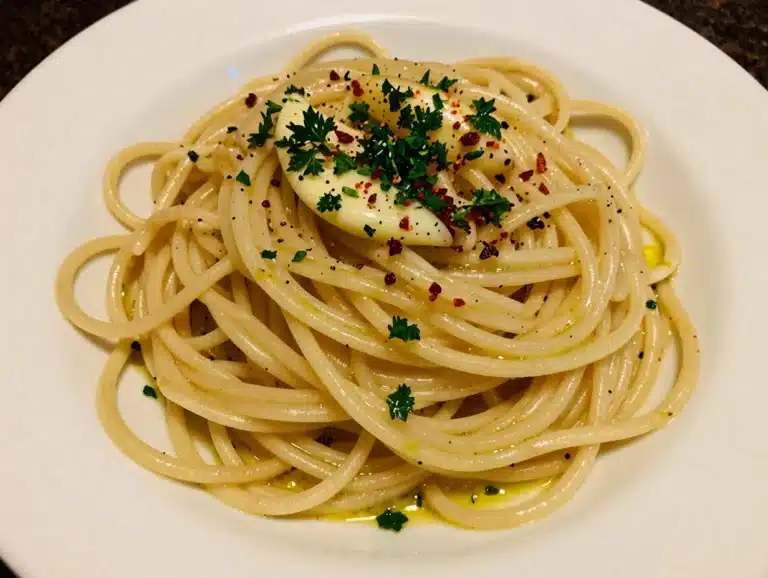 Quick Spaghetti Aglio e Olio